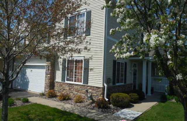13435 Europa Court N Gallery 2