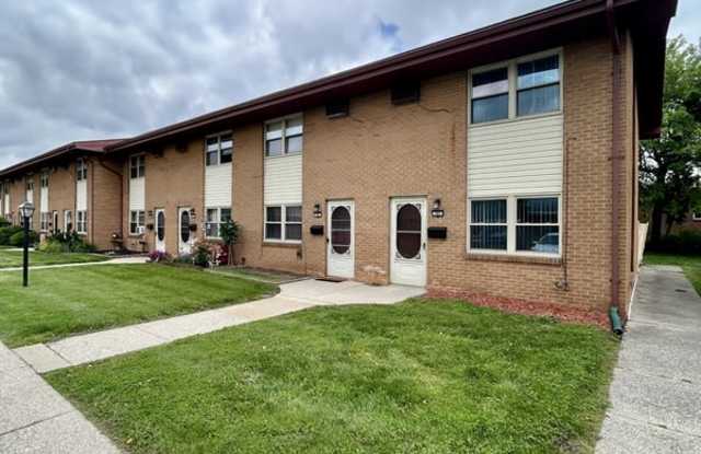 783 North Macomb Street photos photos