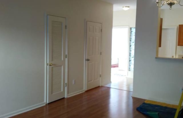850 SOUTHERN CREEK DR Gallery 4