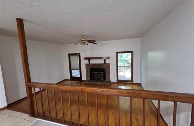 5611 Nix Road Gallery 3