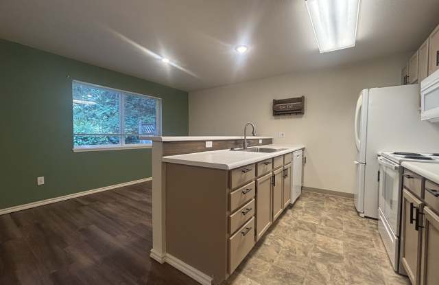 1301 Nw Slate Ln Gallery 3