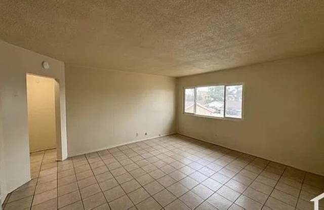 8037 Rose St Apt C Gallery 1