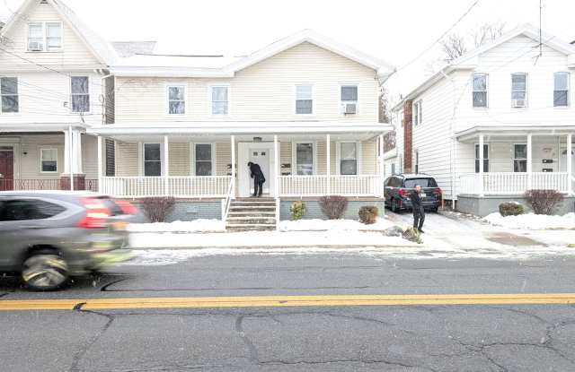 359 S River St photos photos