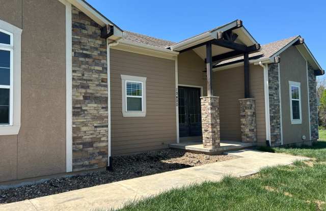 10420 Evening Star Rd - Wonderful newer rural Eudora home photos photos