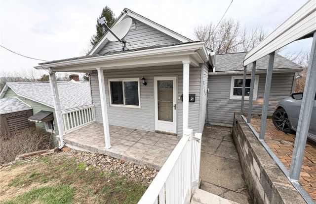 935 Hilltop St photos photos