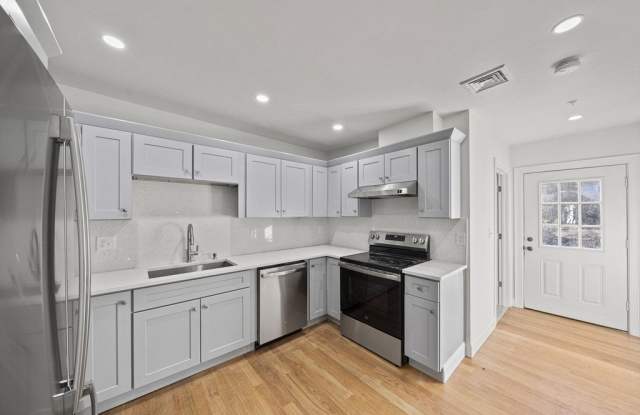 417 Commerical St unit: 1 photos photos 417 Commerical St unit: 1 photos photos