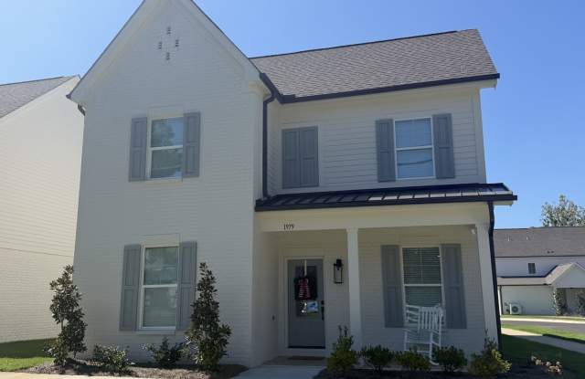 3BR/3.5BA For Rent Gallery 1
