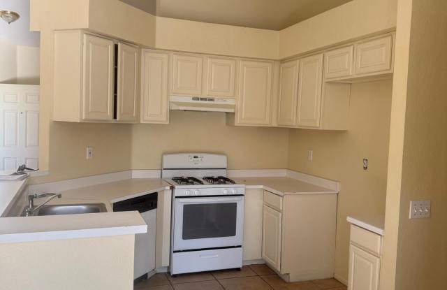 44313 Larrea Street photos photos
