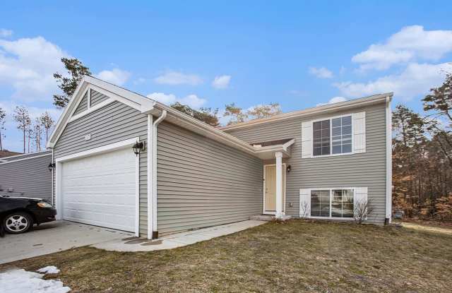 Beautiful Street With Newer Home for Lease - 2375 Bethie Road, Muskegon County, MI 49444