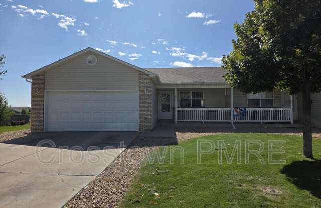 2322 Quay Street photos photos