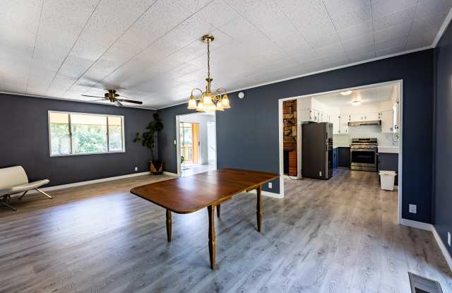 3227 Salton Vista Drive Gallery 1