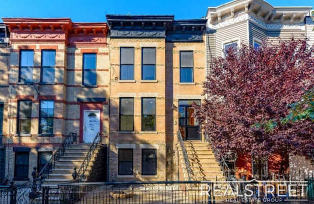 529 Chauncey Street photos photos