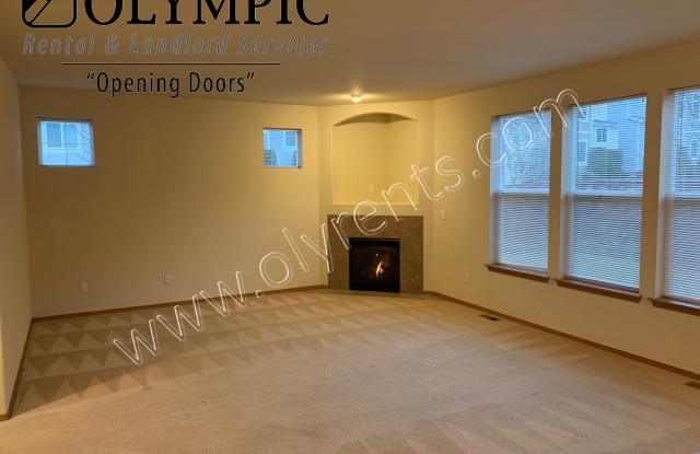 416 Oso Berry St NW Gallery 2