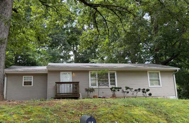 2 Bedroom 1 Bathroom - Florence, AL *Near Seven Points Shopping Center* photos photos