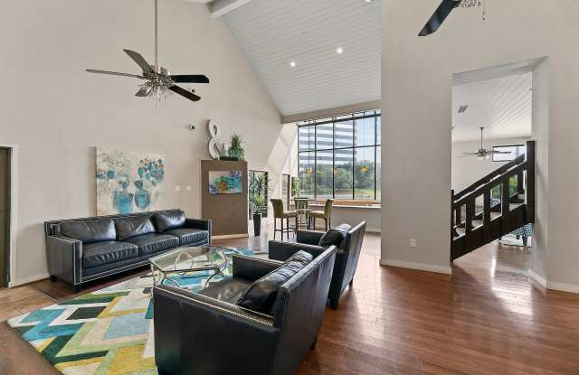 Lakeside Apartments photos photos