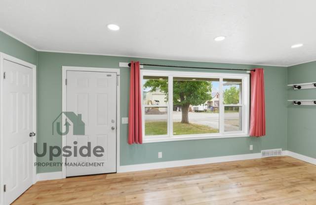 8719 East Valleyway Avenue Gallery 4