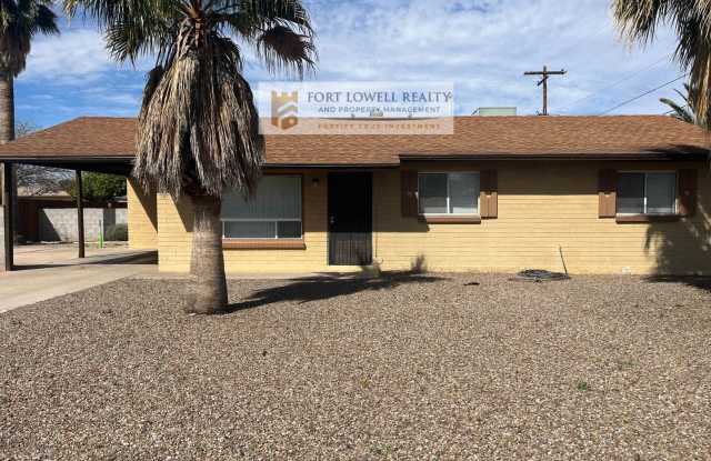 Coming Soon! 3 bedroom/2 bath large yard photos photos