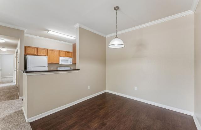 Point Royale Apartments Gallery 3