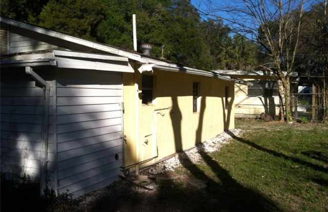5808 OLIVE DRIVE Gallery 2