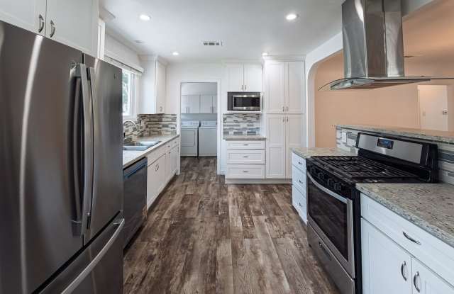 3 Bed + Bonus Room | New Stainless Appliances | Washer/Dryer | Private Yard | Central A/C photos photos