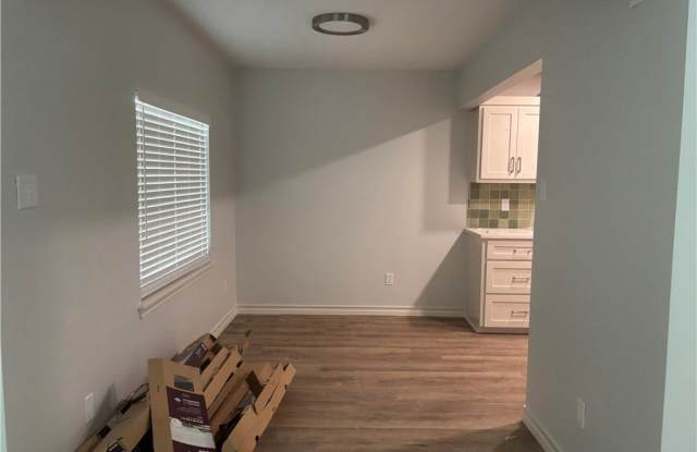 1041 Deforrest Street Gallery 4
