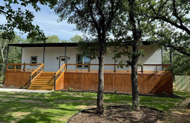 145 Greenbriar Court Gallery 1