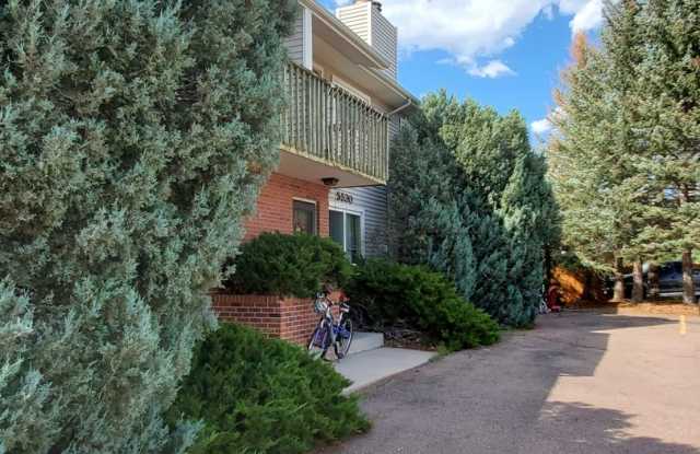 Townhome with 4 bedrooms, 2.5 bath photos photos