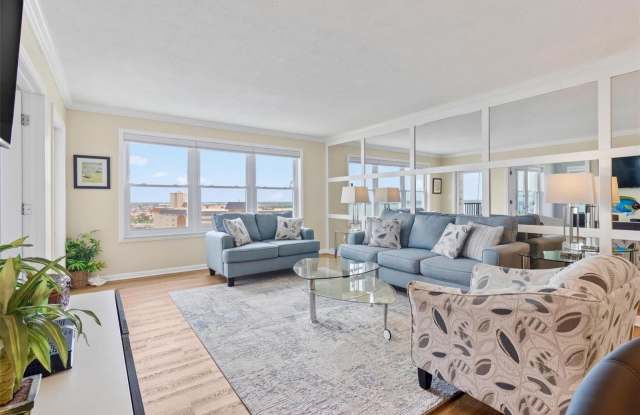 5220 BRITTANY Drive S Gallery 4