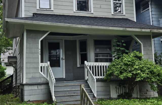 420 Rosewood Ter photos photos