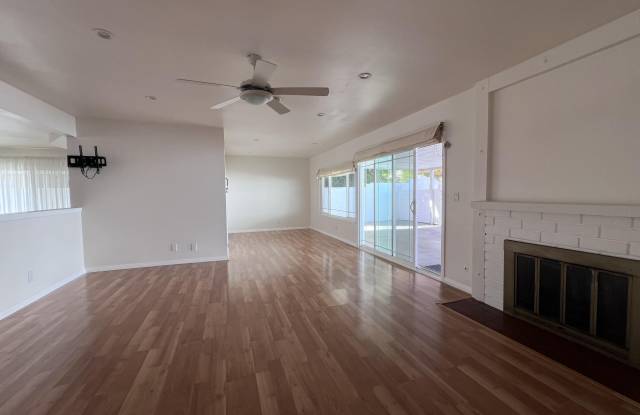 3587 Sweetwood Street Gallery 4