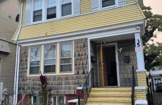 35 Oak Ave photos photos