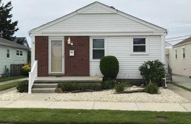 216 N Sumner Ave photos photos
