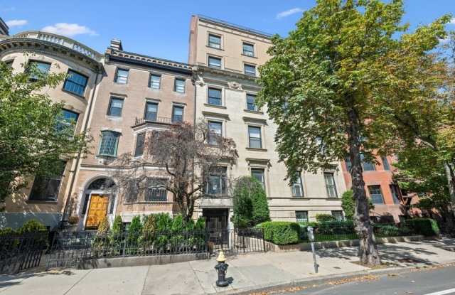 412 Beacon 6 photos photos