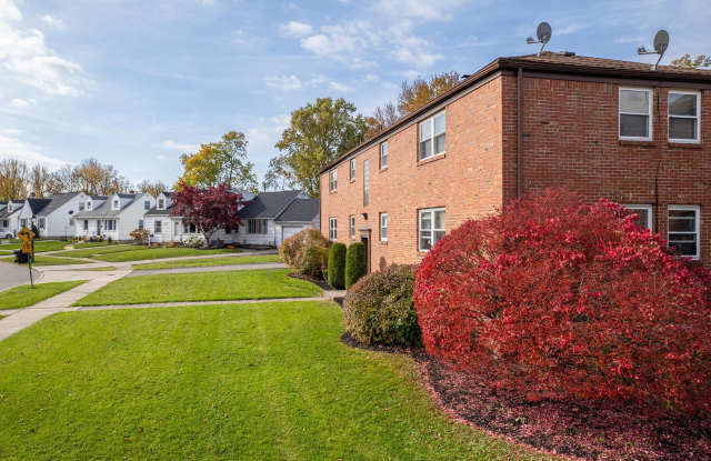 Englewood Apartments Gallery 4