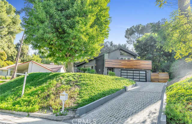 4642 Poe Avenue photos photos