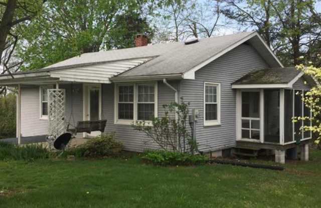 Cute 2 bedroom house in the countryside of Greencastle photos photos