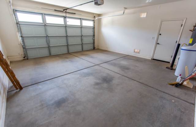 2510 East Narrowleaf Drive Gallery 2