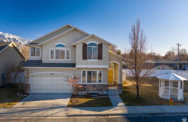 Amazing Cottonwood Heights 4bd/3ba home! Gated community off of Foothill!! photos photos