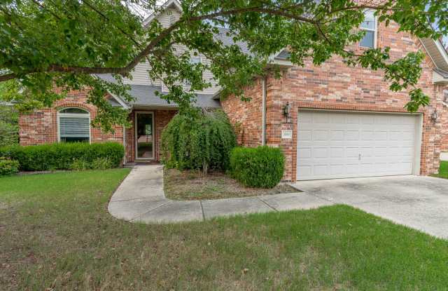 Beautiful 4bd/2.5bth home located in the Clabber Creek Subdivision!! Gallery 4