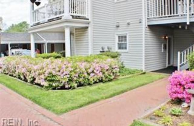 301 London Street - 301 London Street, Portsmouth, VA 23704