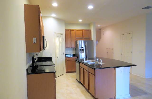 6810 Holly Heath Dr Gallery 4
