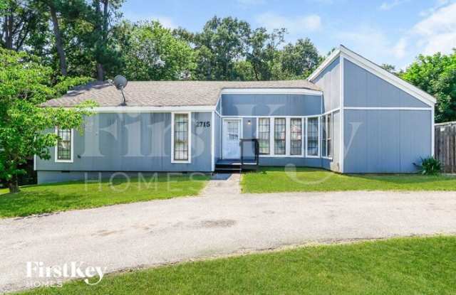 2715 Welchlawn Street photos photos