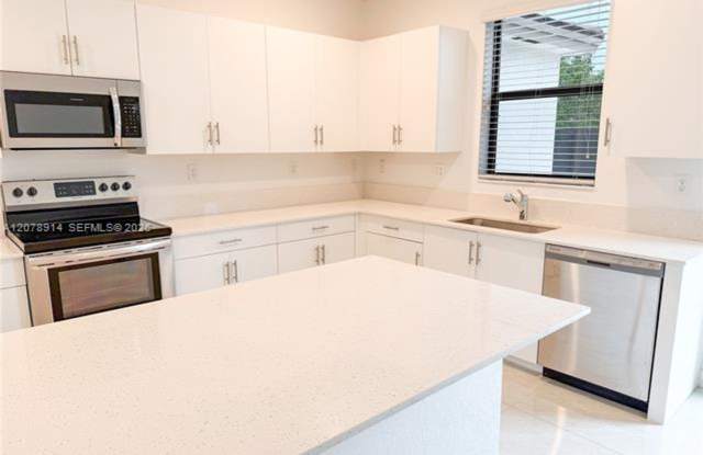 12949 SW 229th St # 12949, Miami, FL 33170 Gallery 1