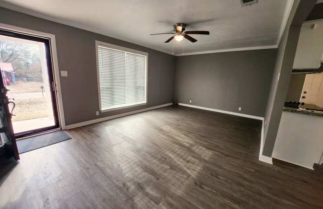 Coming Soon! 3 Bedroom in Wake Village Gallery 4