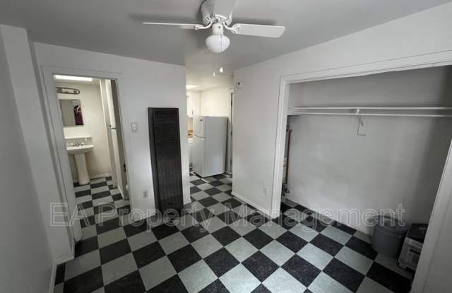 123 Walter St NE photos photos