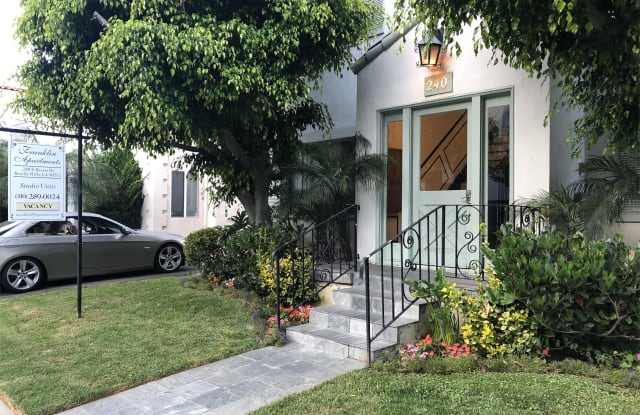 240 South Reeves Drive - 240 S Reeves Dr, Beverly Hills, CA 90212