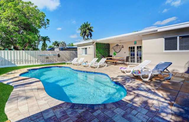 1228 Johnson St photos photos