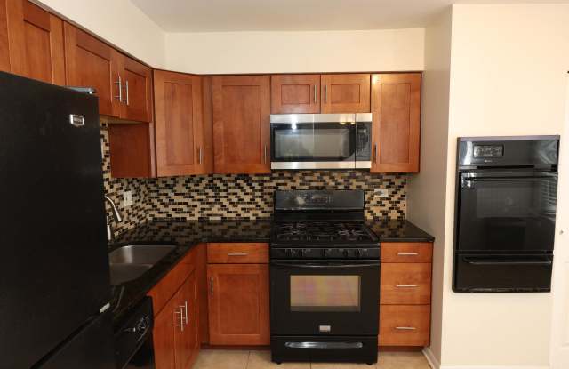 503 E Valley Ln - 503 East Valley Lane, Arlington Heights, IL 60004