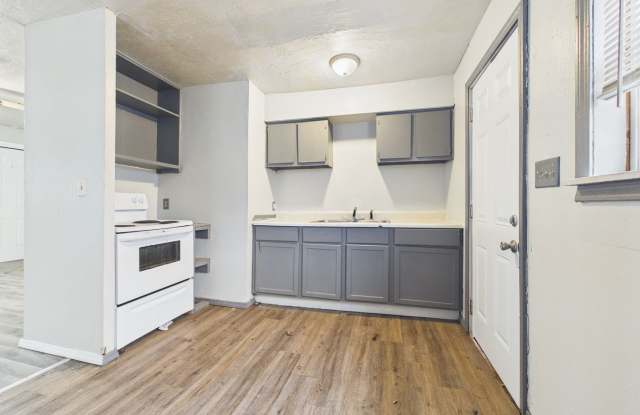 2 Bedroom 1 bathroom Home photos photos