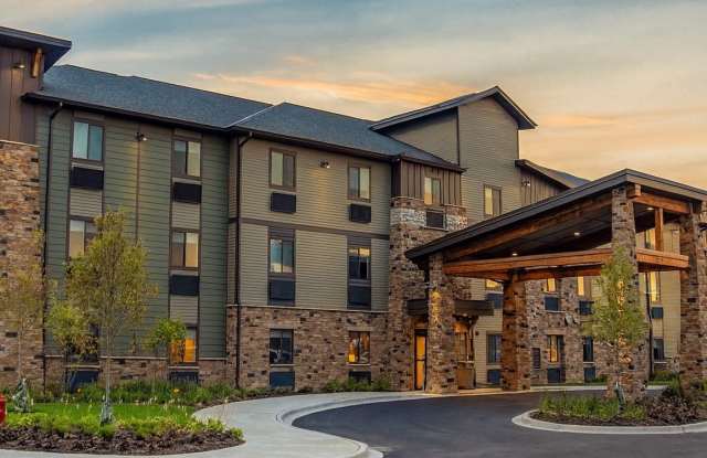 1000 Kilbery Lane unit: 124 photos photos